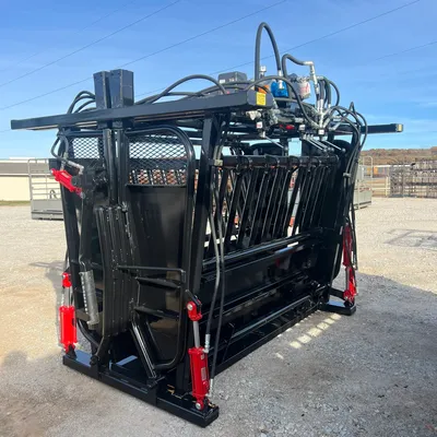 Bowman Model 2800 Cattle Chute
