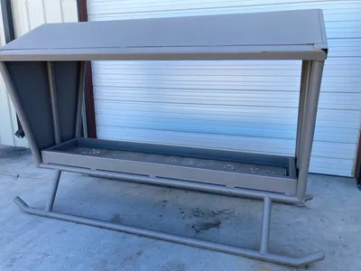 Morgan Choice Mineral Feeder