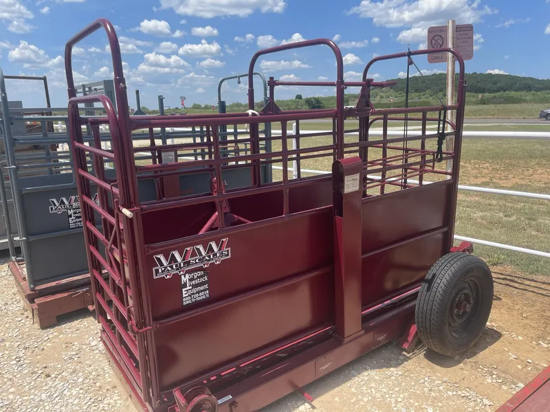 Refurbished Paul Scale 305 Cattle Scale
